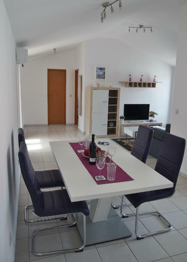 Apartmani Porat Малинска Экстерьер фото